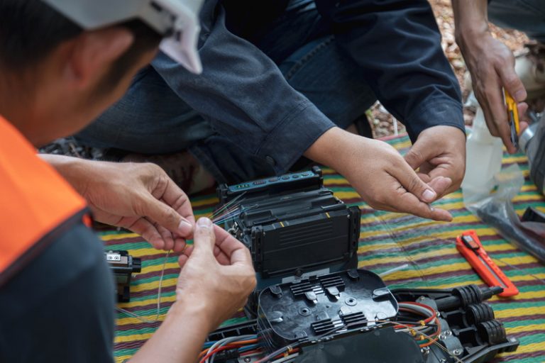 Splicing Fiber Optic