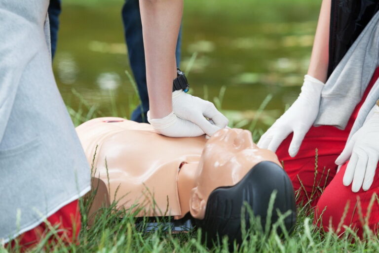 First Aid & Basic Life Support (BLS)